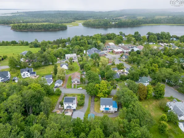 54 Church St, Tatamagouche, NS B0K 1V0