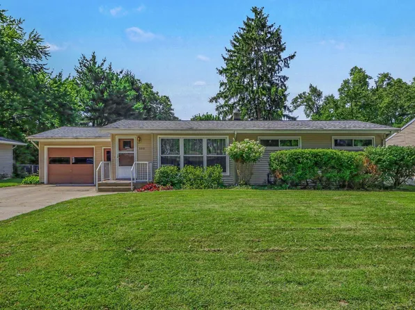 3010 Glenhaven Ave, Kalamazoo, MI 49004