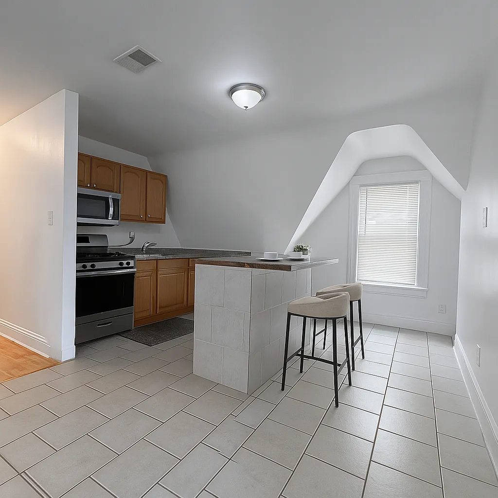 3 bed, $2,350 — Photo 3