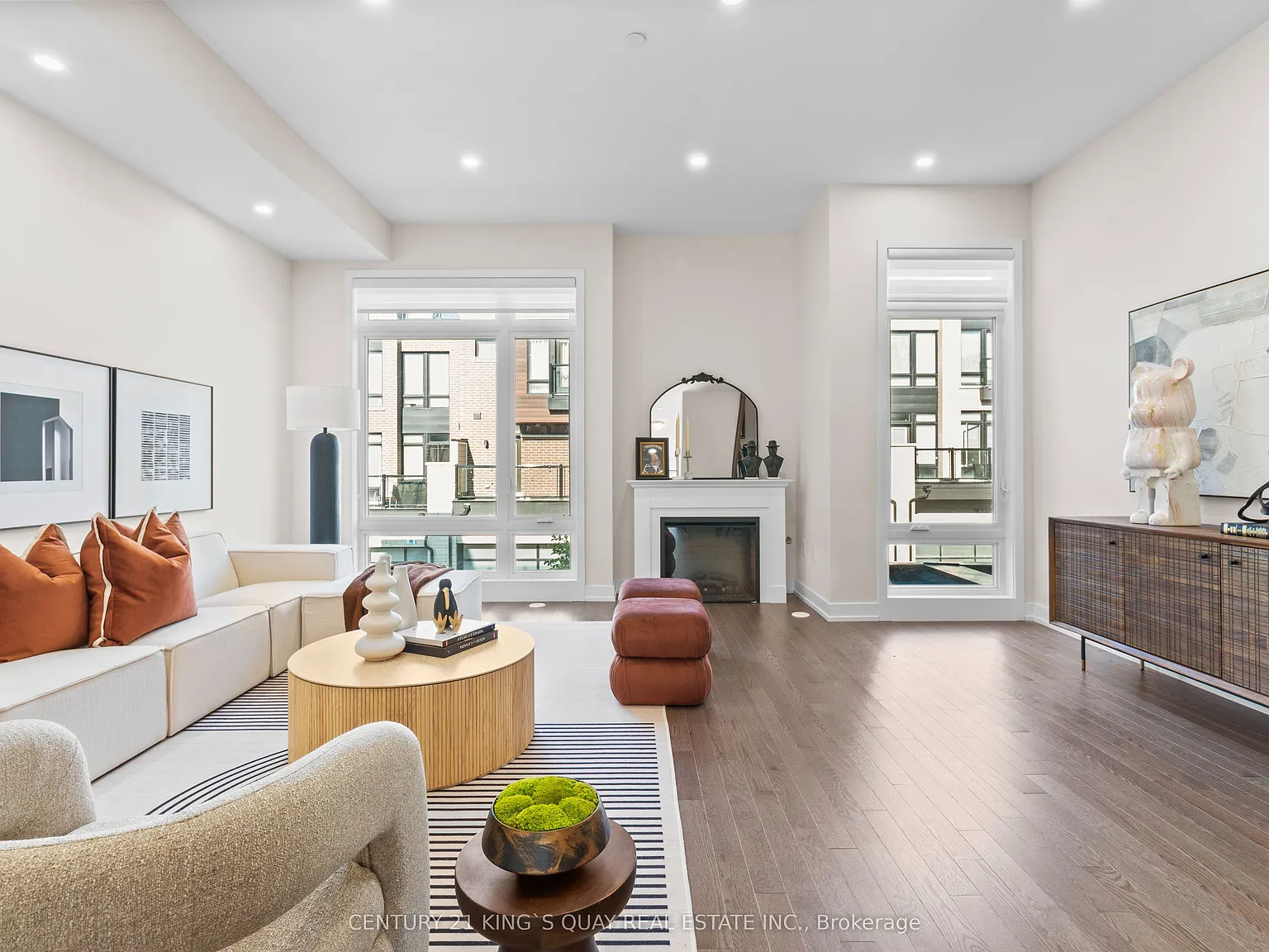 4 bed, $3,980 — Photo 4