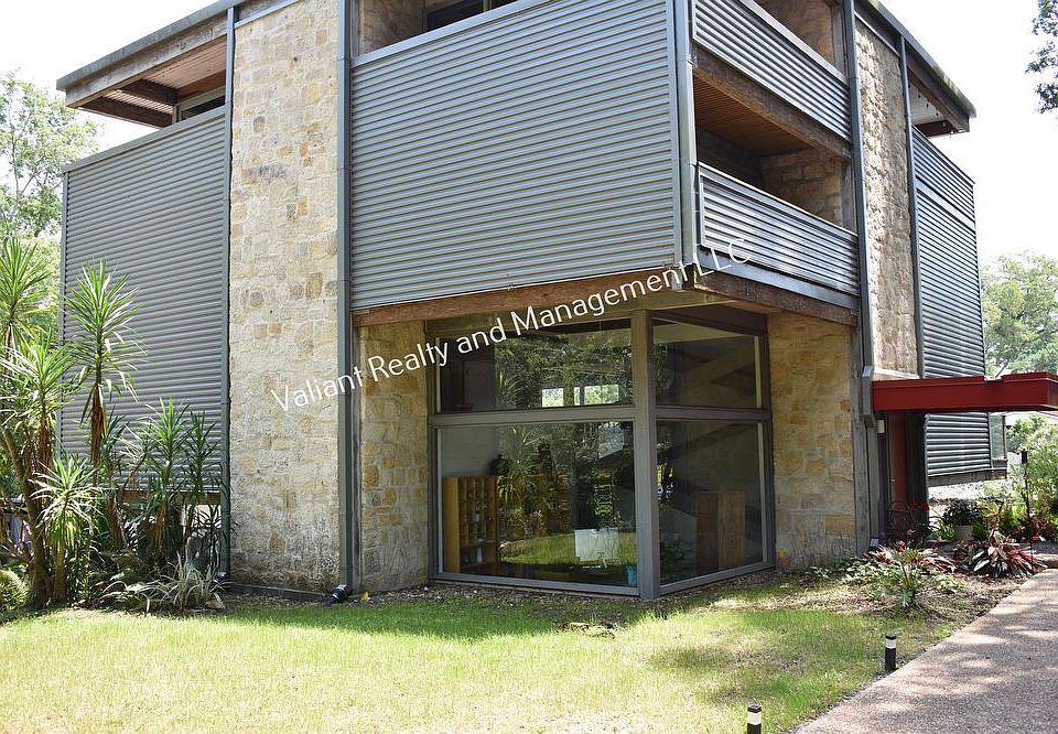 1st image of 4842 River Basin Dr N