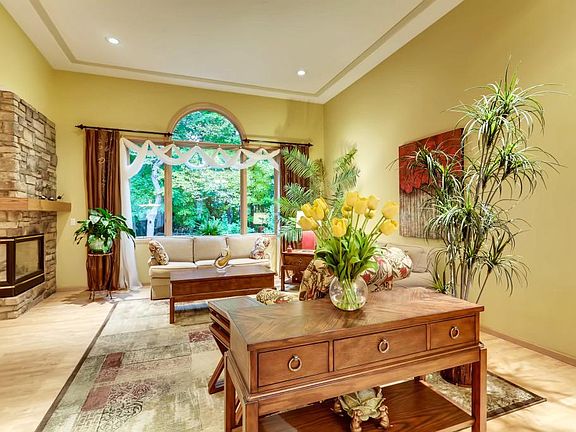 5th image of 2206 Lukewood Dr