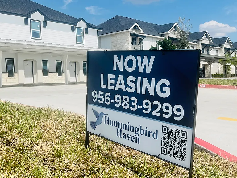 1300 Hummingbird Ct #6 — Photo 12