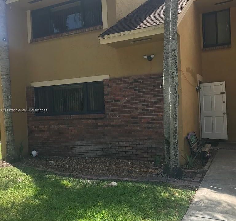 2nd image of 3196 N Pine Island Rd #610