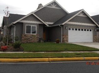 177 SE Yorktown Dr, Grants Pass, OR 97527