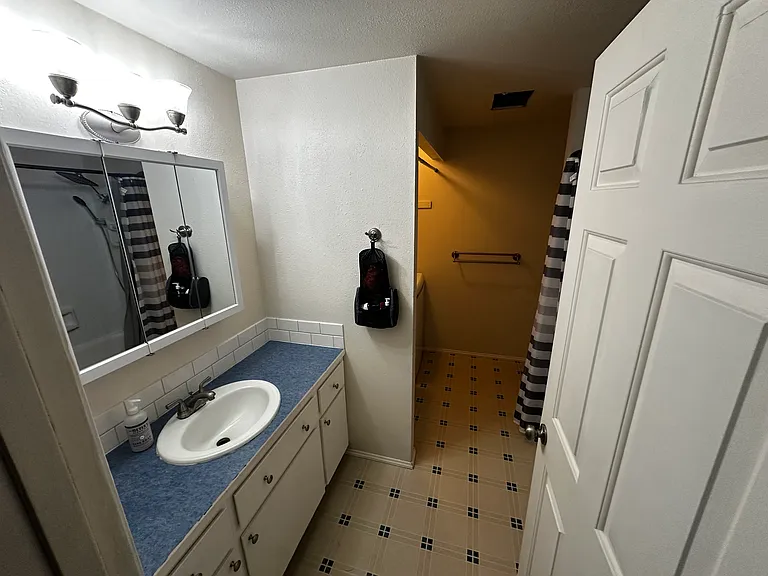 952 SE Ely St #A201 — Photo 11