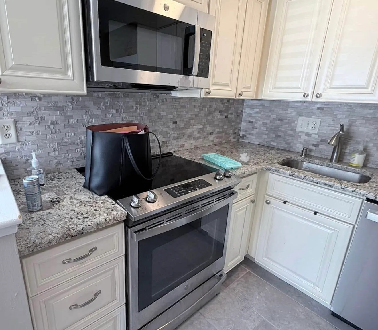 1 bed, 589 sqft, $1,600 — Photo 3