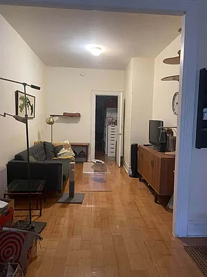 Rented by Concrete Jungle Realty | media 9