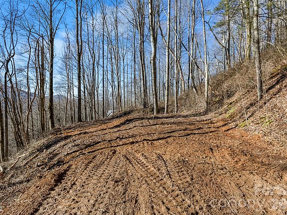 3rd image of Happy Ridge Ln