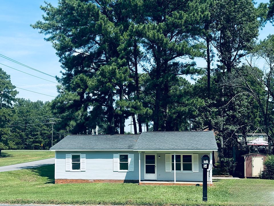 1st image of 2601 Mason St