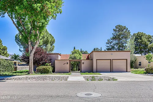 4945 Vista Grande Cir Photo 1