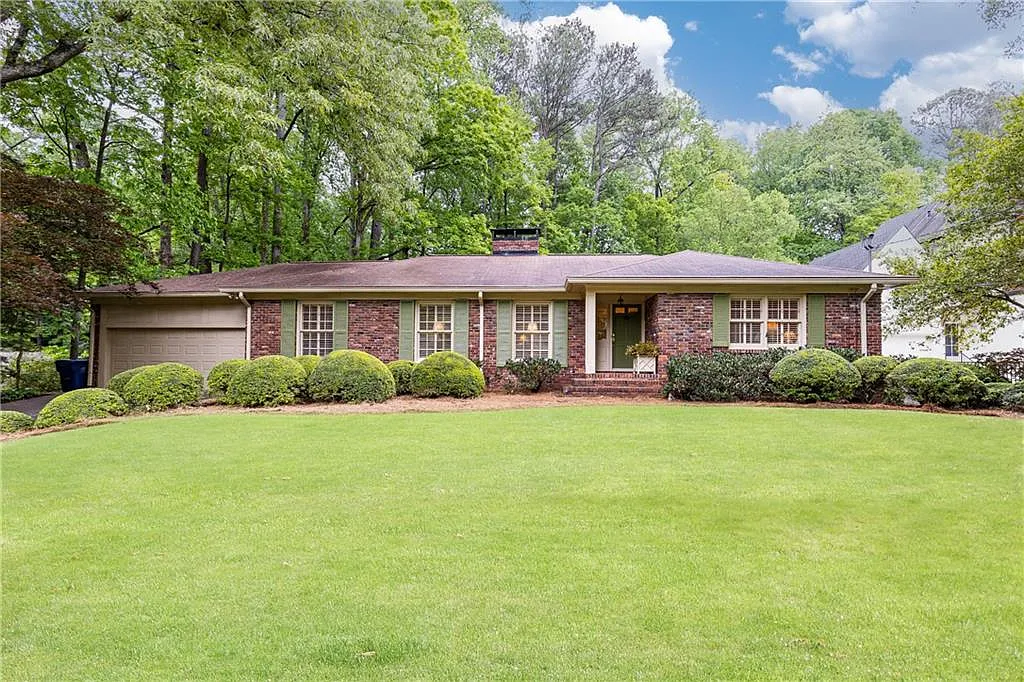 4411 Tree Haven Dr NE photo 1