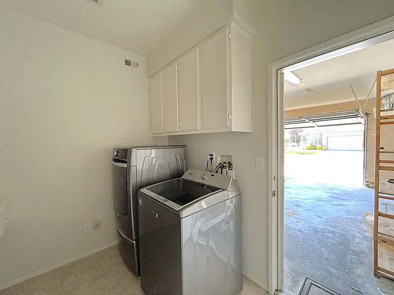 5793 Orange Tree Ave — Photo 19