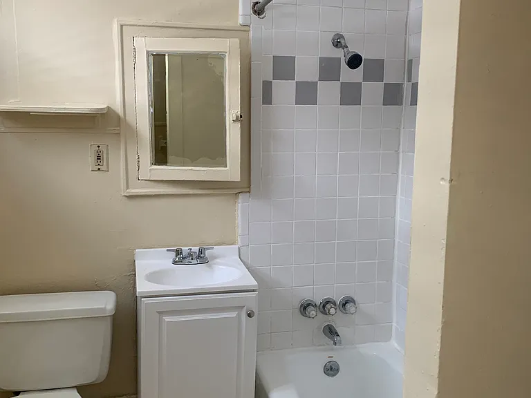 432 Scotland Rd #1 — Photo 7