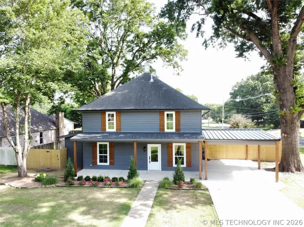 3601 Country Club Dr, Muskogee, OK 74403