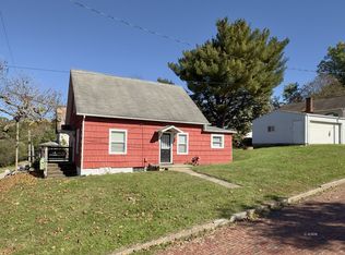 142 Church St, Corning, OH 43730