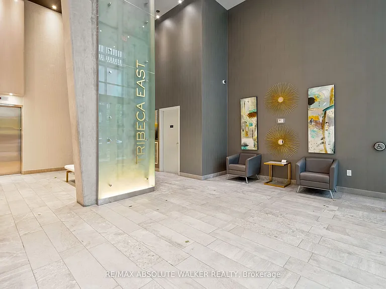 40 Nepean St #2702 — Photo 3