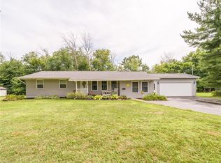 52 Brookdale Rd, Brockport, NY 14420