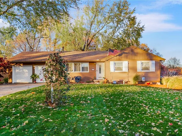 12404 E 53rd Ter, Kansas City, MO 64133