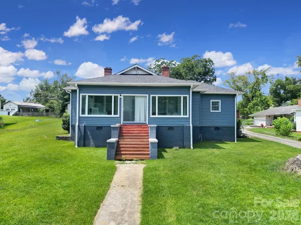 14 Argonne Ave, Great Falls, SC 29055