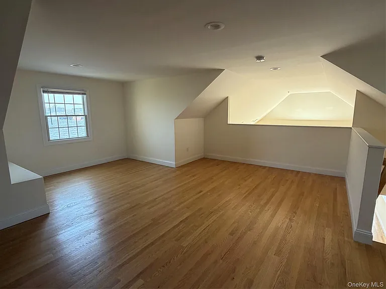 621 E Olive St #2 — Photo 18