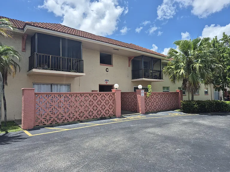 11604 NW 29th Ct #2-C — Photo 13