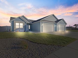 581 S Cutler Ave, Sugar City, ID 83448