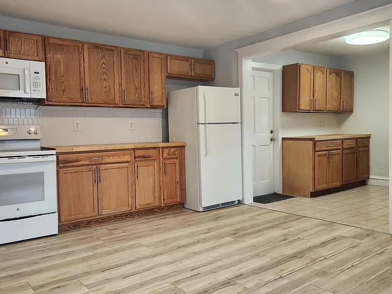 109 Water St #3 — Photo 15