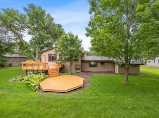 10510 39th Ave N, Plymouth, MN 55441