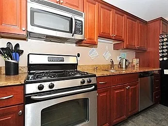 2440 Massachusetts Ave #11 — Photo 5