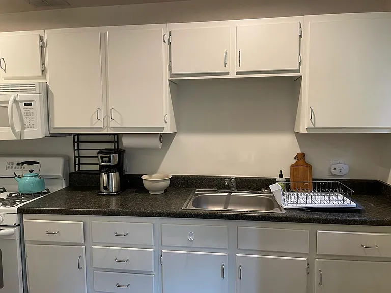 605B W Eucalyptus St #GUEST — Photo 10