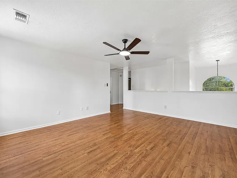 23527 Cansfield Way — Photo 24