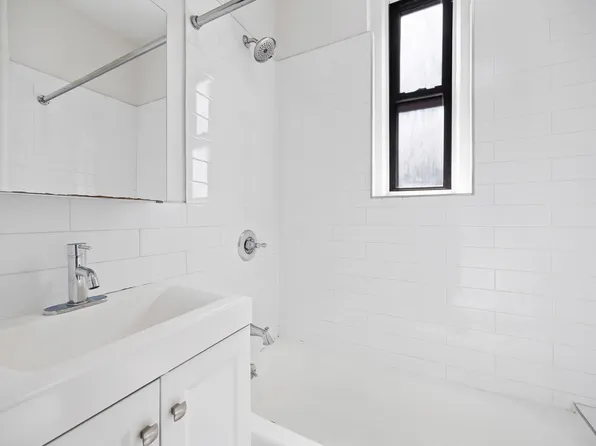 526 West 111th Street image 11 of 16