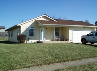 4310 Courtesy Ln, Batavia, OH