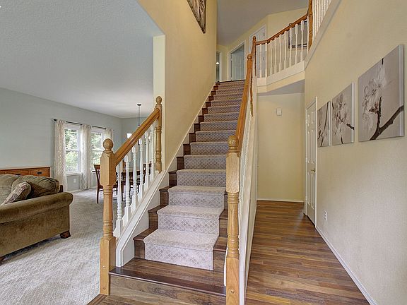 4th image of 11609 NE 36th Ct