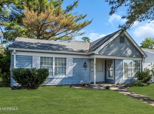 549A Mayfair Road, Manchester, NJ 08759