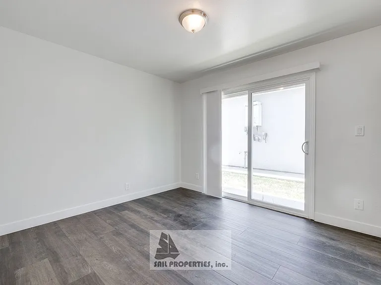 5892 Nugget Cir — Photo 10