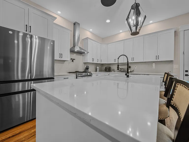 3109 Curtis St #A — Photo 6