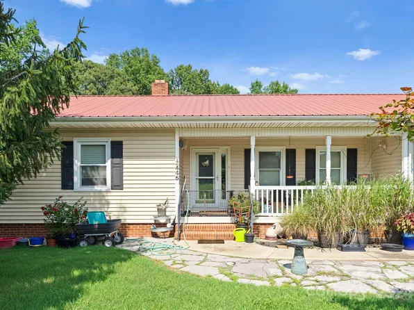 2445 Sloop Rd, Mount Ulla, NC 28125