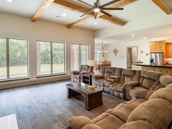 4th image of 4809 Park Vista Blvd