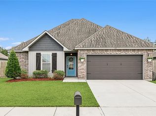 313 Ashton Oaks Ln, Luling, LA 70070