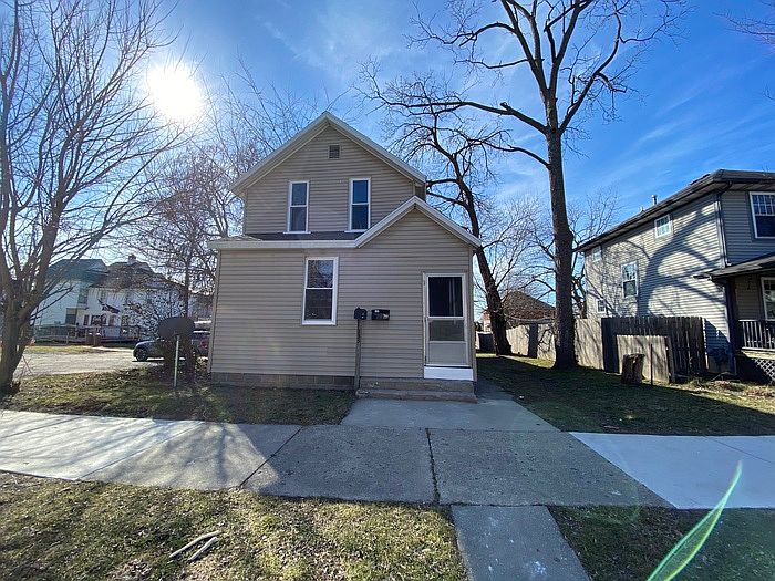 1st image of 773 Cass Ave SE