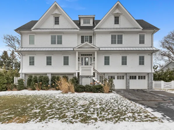 74 Baldwin Terrace, Fairfield, CT 06824