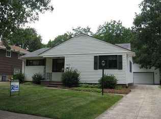 5840 Calamie Dr, Parma Heights, OH 44130
