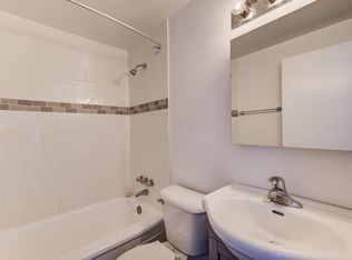 Gage Manor Apartments, Hamilton, ON L8V 4K6
