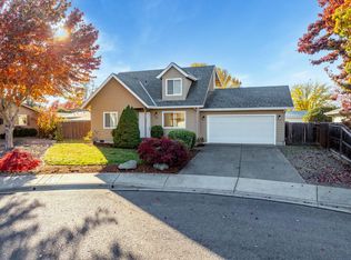1440 Abby Ln, Grants Pass, OR 97527