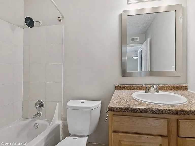 Clean Bathroom!
