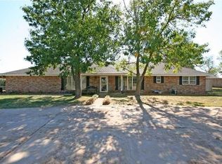 1320 N Sara Rd, Mustang, OK 73064