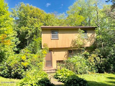 375 Wells Rd, Becket, MA, 01223