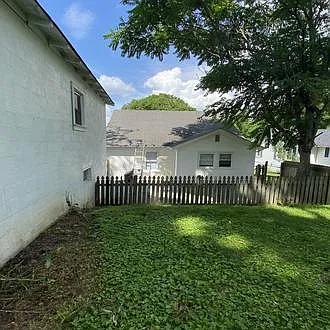 4 bed, 1529 sqft, $1,800 — Photo 2
